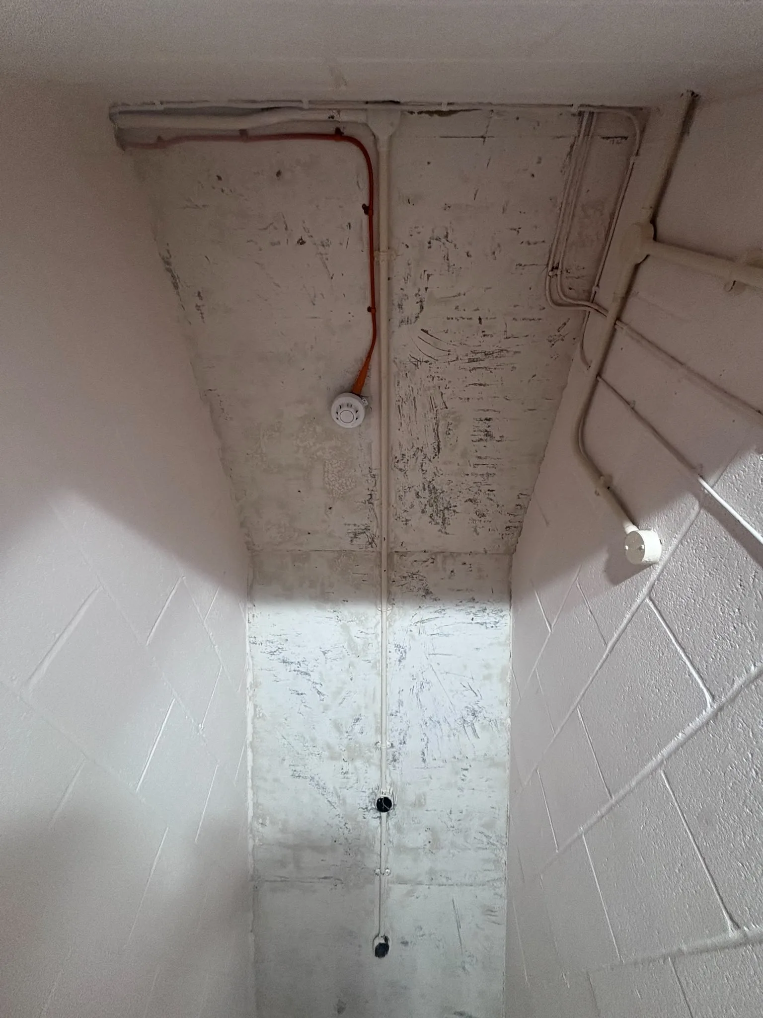 Licensed asbestos gasket removal in a Grove Park commercial property